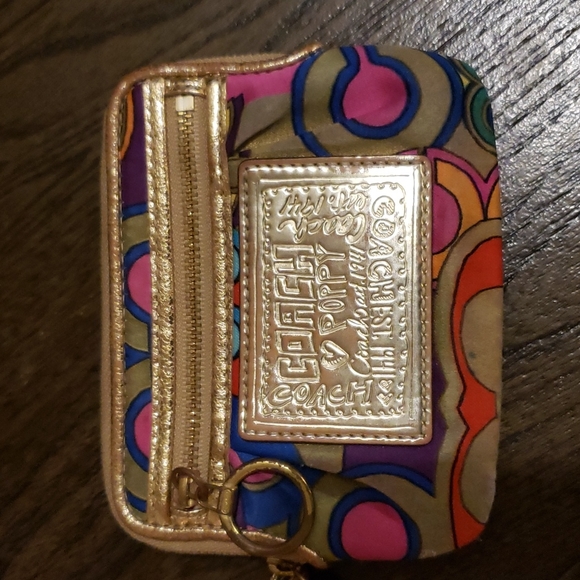 Coach Poppy Multicolor Optic C Satin Zippy Metallic Gold Wallet Wristlet - Picture 2 of 11